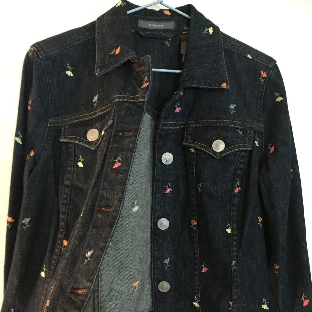 NWT Denim Embroidered Flower Pop Jean Jacket